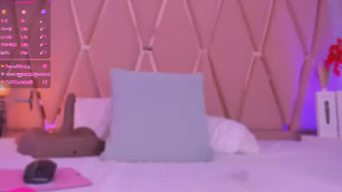 Mady James online show from July 28, 2:13 pm