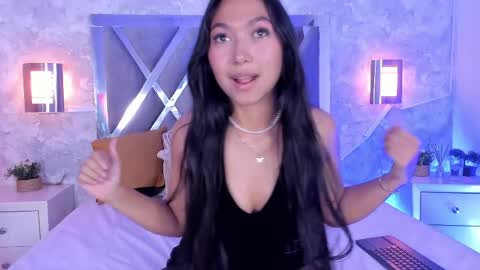 Mady Roa online show from June 5, 3:13 am