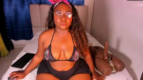 Maddy online show from June 27, 12:22 pm
