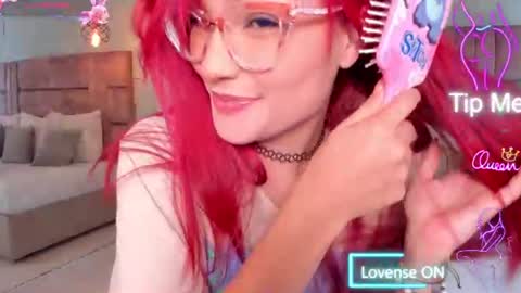 Snapshot of mae_lyra chatting on July 24, 5:00 pm Mae Lyra online show from July 24, 5:00 pm