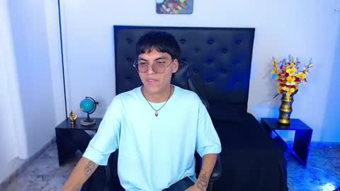 Snapshot of maegor18 chatting on June 8, 8:31 pm Maik online show from June 8, 8:31 pm