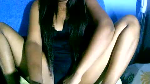 Snapshot of maelahlove chatting on February 13, 3:07 am MaelahLove online show from February 13, 3:07 am