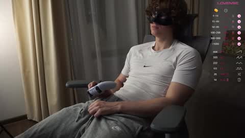 Mike XMaestro 3369 online show from December 3, 1:53 pm