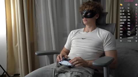 Mike XMaestro 3369 online show from March 14, 5:51 pm