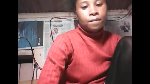 maevafanella online show from March 8, 8:01 pm