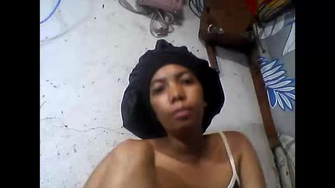 maevagirl online show from December 22, 7:55 pm