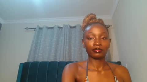 Maeve online show from January 6, 6:10 pm