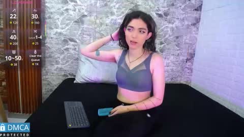 maevekuro online show from September 19, 3:08 am