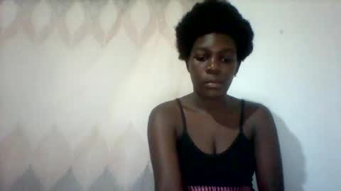 Snapshot of maevre_ chatting on February 4, 8:20 am maevre_ online show from February 4, 8:20 am