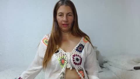 Snapshot of mafe_astor chatting on January 10, 7:37 pm mafe online show from January 10, 7:37 pm