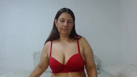 Snapshot of mafe_astor chatting on February 3, 6:57 pm mafe online show from February 3, 6:57 pm