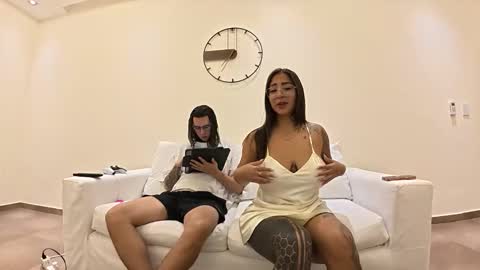 maferalvarezxxx online show from April 11, 10:36 pm