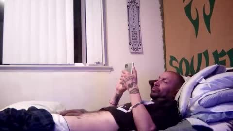 Snapshot of magdalena_805 chatting on February 24, 9:21 am magdalena_805 online show from February 24, 9:21 am