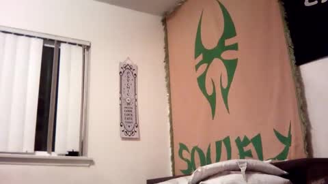 Snapshot of magdalena_805 chatting on February 27, 3:47 am magdalena_805 online show from February 27, 3:47 am