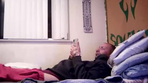 Snapshot of magdalena_805 chatting on February 28, 9:15 am magdalena_805 online show from February 28, 9:15 am