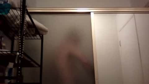 Snapshot of magdalena_805 chatting on October 18, 8:37 am magdalena_805 online show from October 18, 8:37 am