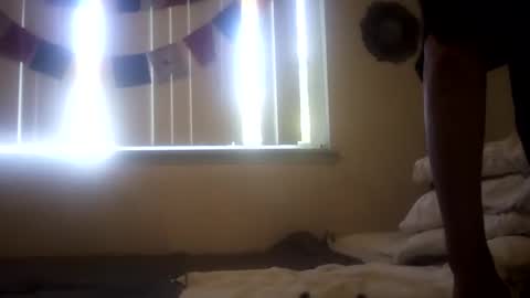 Snapshot of magdalena_805 chatting on December 14, 10:25 pm magdalena_805 online show from December 14, 10:25 pm