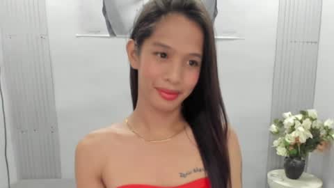 Snapshot of magdalenalovesex chatting on May 13, 8:44 am KATE online show from May 13, 8:44 am