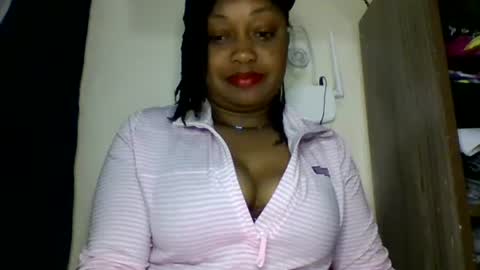 Snapshot of magdalinemus chatting on July 22, 10:45 pm magdalinemus online show from July 22, 10:45 pm