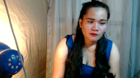 Snapshot of mages_1995 chatting on June 28, 1:33 am mages_1995 online show from June 28, 1:33 am