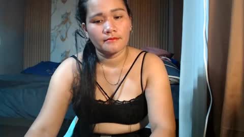 Snapshot of mages_1995 chatting on July 13, 1:19 am mages_1995 online show from July 13, 1:19 am