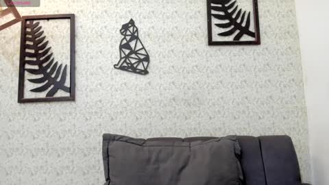 Maggie online show from February 1, 3:50 pm