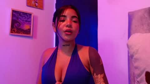 maggie online show from May 15, 11:01 pm