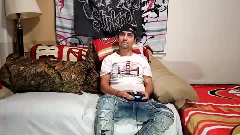 Snapshot of maggot88 chatting on February 17, 7:04 am maggot88 online show from February 17, 7:04 am