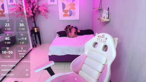 Maggy online show from May 24, 3:39 pm