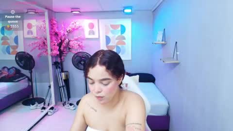 Maggy online show from May 30, 3:36 am