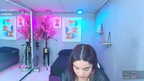 Maggy online show from June 28, 3:07 pm