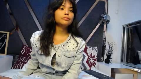 Kimy online show from June 1, 1:24 pm