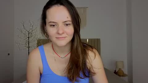 Snapshot of magic_bunnyy chatting on July 13, 5:43 am Milly online show from July 13, 5:43 am