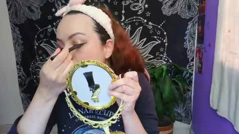 Claire online show from May 6, 9:53 pm