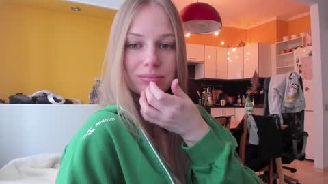 Alice  online show from January 19, 9:35 am