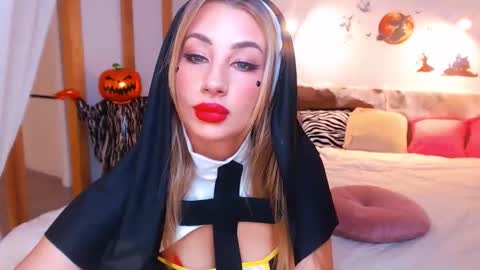 Hypnotizing online show from November 1, 2:35 am