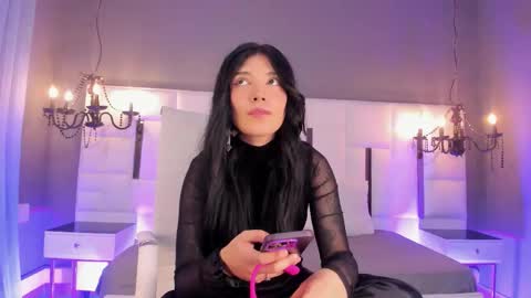 Magic isis  online show from January 18, 4:49 am