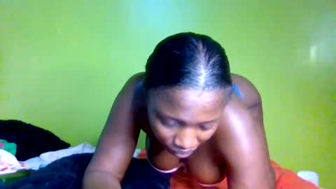 Snapshot of magic_koko3 chatting on June 18, 4:57 am magic_koko3 online show from June 18, 4:57 am