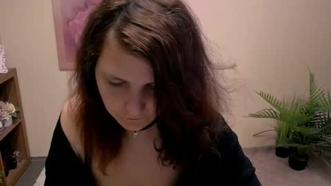 Snapshot of magic_kristy chatting on May 27, 7:38 am Kristy online show from May 27, 7:38 am