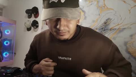 magic_milk23 online show from February 14, 9:50 am