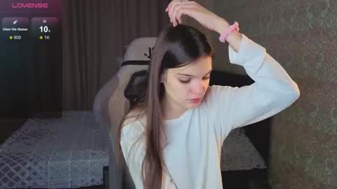 Merry online show from November 7, 1:49 am