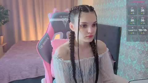 Snapshot of magic_shy chatting on June 25, 1:38 am Merry online show from June 25, 1:38 am