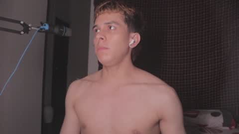 Tony Hoffa online show from December 20, 1:14 am