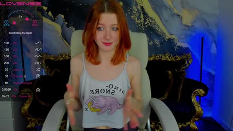 Snapshot of magiclilu chatting on December 16, 1:10 am Lilu online show from December 16, 1:10 am