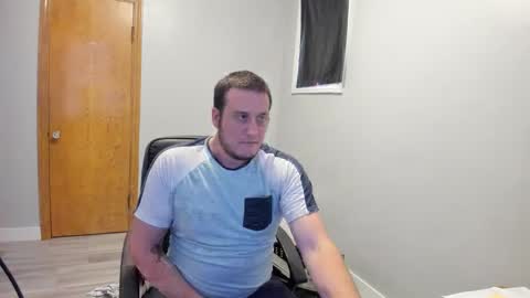 Snapshot of magicman176 chatting on November 17, 3:29 pm Magic176 online show from November 17, 3:29 pm