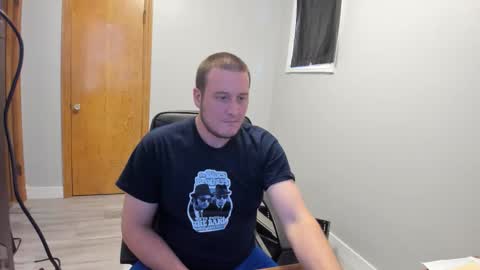 Snapshot of magicman176 chatting on November 24, 6:07 pm Magic176 online show from November 24, 6:07 pm