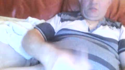 Snapshot of magicman250 chatting on October 31, 10:22 pm magicman250 online show from October 31, 10:22 pm