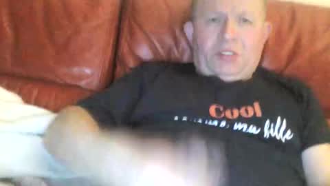 Snapshot of magicman250 chatting on November 18, 11:15 pm magicman250 online show from November 18, 11:15 pm