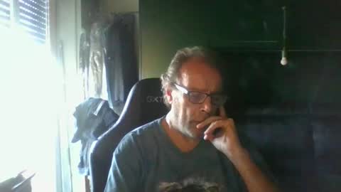 Snapshot of magicomerlino63 chatting on October 1, 2:23 pm magicomerlino63 online show from October 1, 2:23 pm
