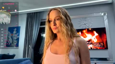 magicpeaach online show from March 14, 4:56 pm